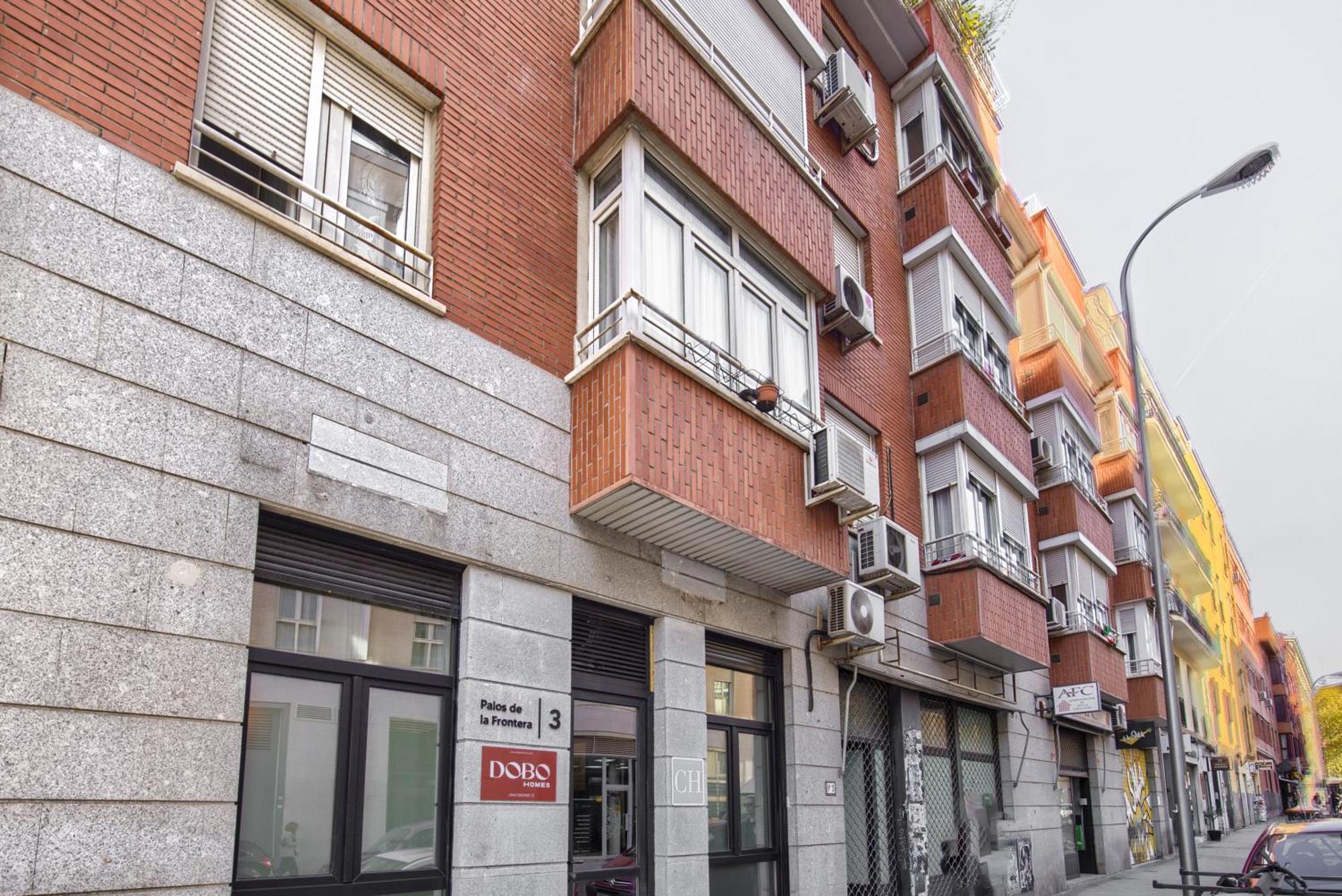 Dobo Madrid Palos, Madrid